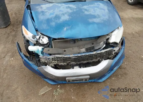 2014 Honda Insight z USA, uszkodzony, nr VIN JHMZE2H32ES002538